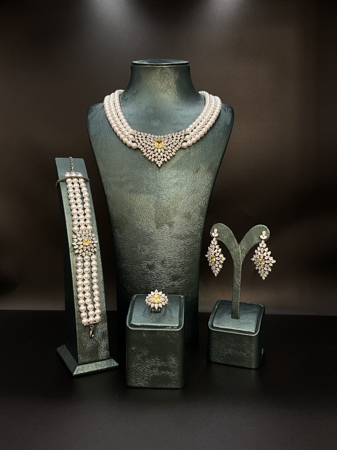 Luxury Pearl Set
